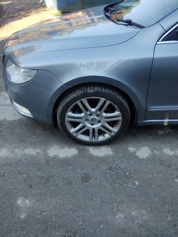Rozpredám škoda Superb 2 sedan 2,0 TDI 125 - 5