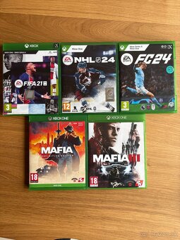 Predám Xbox One S - 5