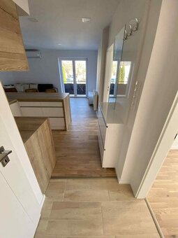 Luxusný 3-izbový byt s balkónom v Komárne - VII. sídlisko - 5