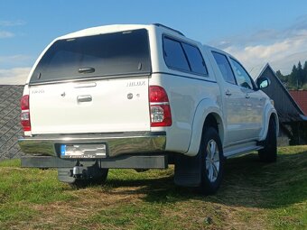 Toyota Hilux 2.5 D-4D MT - 5