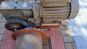 Predám stavebný výťah, naviják. - 5