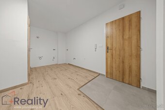 PLUS REALITY| Trojizbové byty v obci Trstice na predaj - 5
