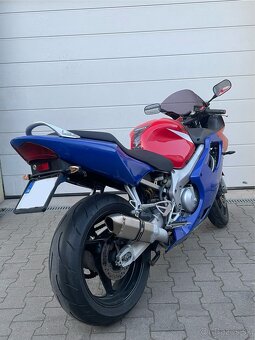 Honda CBR 600F - 5