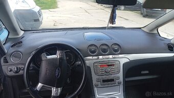 Ford Galaxy 7 miestny - 5