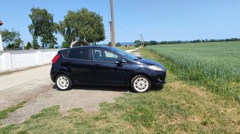 Predám FORD Fiesta ročník 2009 - 5