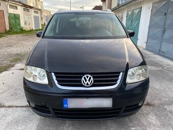 Volkswagen Touran 2.0 TDi 103Kw - 5