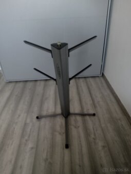 Predám stojan na klávesy - 5