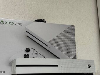 Xbox one S 500gb - 5