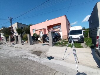 Ploty -Stavba a Montaž Plotov , Gabiony , Zamková dlažba - 5