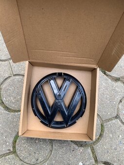 znak na VW predny - 5