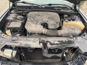 Dodge Challenger 3.6 novy model 2015 r.v - 5