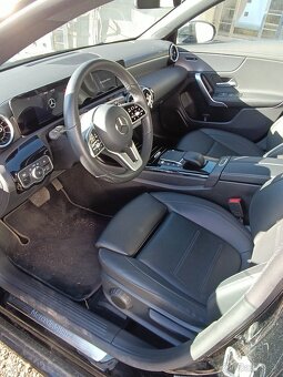 Mercedes Benz CLA schoting brake 200 D 4x4 - - 5