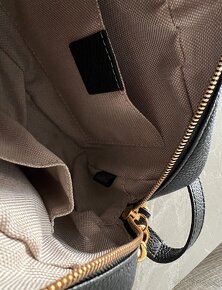 GUCCI SOHO leather crossbody bag - 5