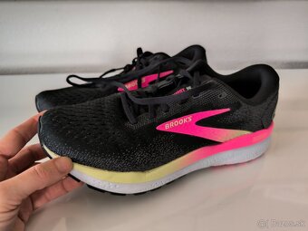 BROOKS GHOST 16 Pôvodná cena: 149,90EUR Bežecké Tenisky - 5
