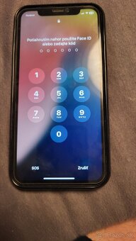 Predam ,vymením iphom XR 64GB - 5