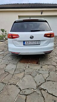 VW Passat Variant 2.0 TDI DSG Highline, 140 kW, r. 2019 - 5
