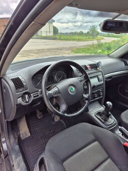 Škoda Octavia II - 5