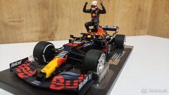 Max Verstappen 1:18 s figurkou - víťaz Monaco - 5