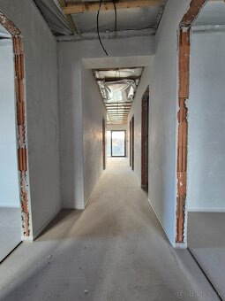 4–IZB.RD, NOVOSTAVBA TERASA,POZEMOK 506m²,PLAVECKÉ PODHRADIE - 5
