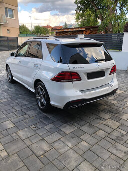 Mercedes GLE 350d AMG Line rok 2018, 93000km Full LED - 5