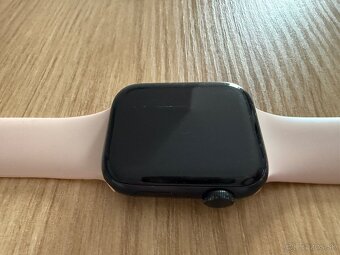 Apple Watch SE 44mm Midnight Aluminum Case - 5