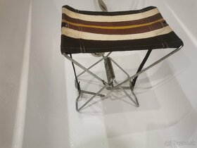 Stará skladacia kempingová stolička - 5