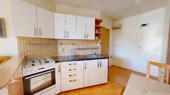 Na predaj byt 2+kk 49m2 + balkón, T. Tekela - 5