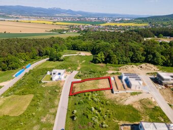 NA PREDAJ stavebný pozemok s IS - N. Dubnica - 720 m2 - 5