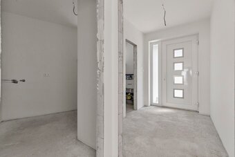 RODINNÝ DOM NA PREDAJ - KOPLOTOVCE - 5