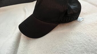 Guess siltovka - 5