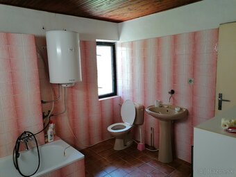 Predaj vidieckeho domu v obci Horná Seč - 5