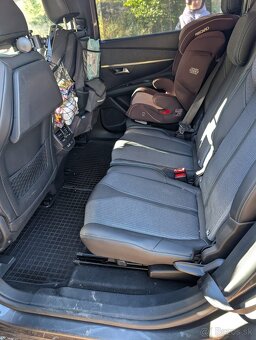 Peugeot 5008 1.5 BlueHDi 130k Allure Pack A/T. https://www.a - 5