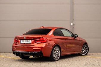 BMW f22 M240i manuál, samosvor - 5