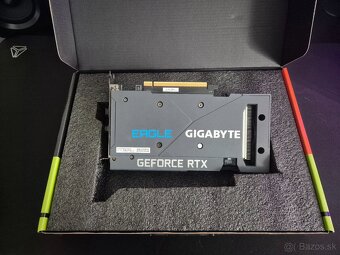 NVIDIA Gigabyte Geforce RTX 3050 8GB - 5