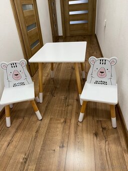 Stôl + stoličky - 5