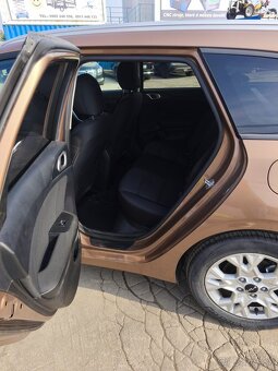 Predám Kia ceed - 5