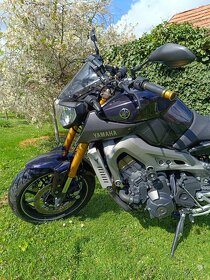 Yamaha mt09 - 5