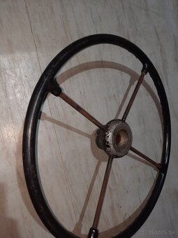 V3S volant - 5