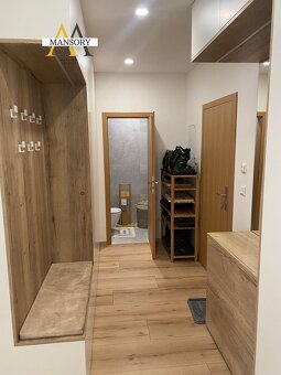 Na predaj apartmán s krytým garážovým státím v apartmánovom  - 5
