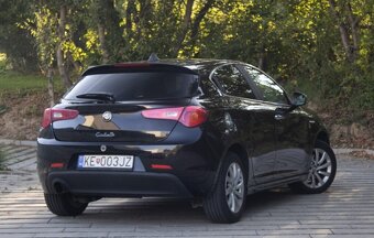 Alfa Romeo Giulietta (2015) - 5