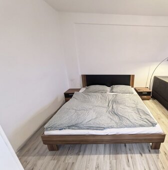 Predam 1.5 izbovy byt - 5