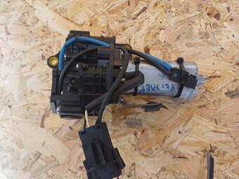 BMW E60 (2003-2009) náhradní  díly - 5