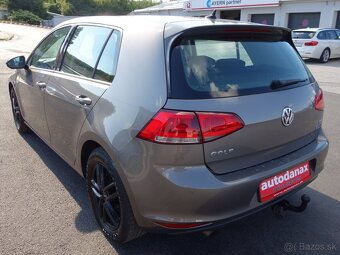 VW Golf - 5