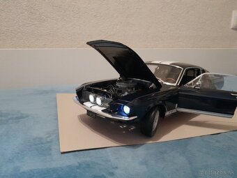 Ford Mustang - 5