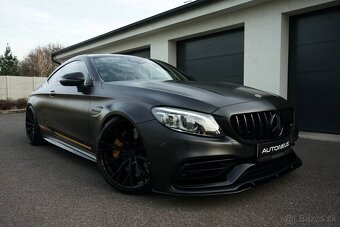 Mercedes-Benz C trieda AMG 63 - 5