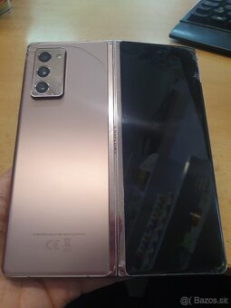 Samsung Galaxy Fold 2 - 5