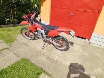 Predám Hondu CRF 450 r.v.2010. s ŠPZ. - 5