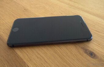 Apple iPhone 8 64Gb - 5