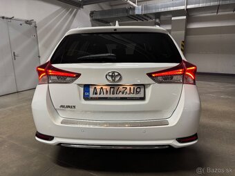 Toyota Auris combi 1.6 97kW, 2017, LED svetla - 5