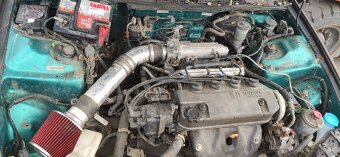 Rozpredám Honda Civic Coupe 1.6i 16v Vtec - 5